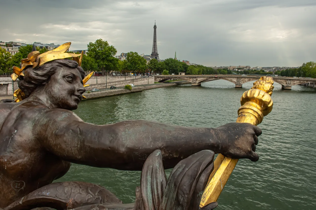 France 2011 - Paris - Pont Alexandre III
