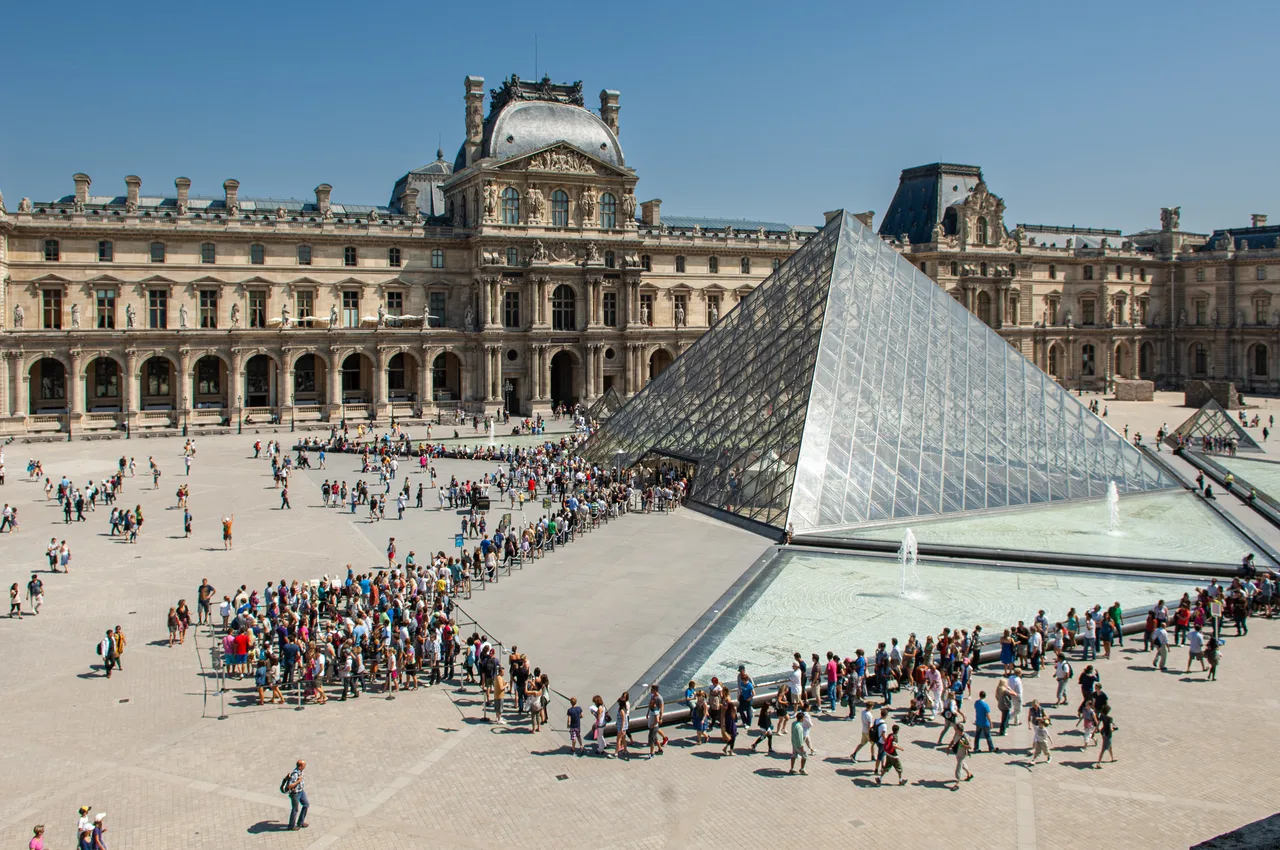 France 2011 - Paris - Louvre 1